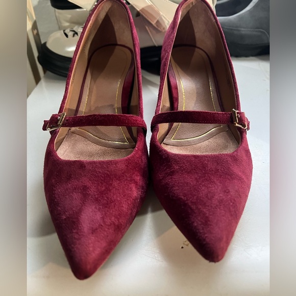 Vionic Suede Heeled Pumps.  Pointed Toe Size 10 - Picture 5 of 10